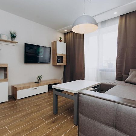 Luxury Apartments Neer Lavina ซูมี ภายนอก รูปภาพ