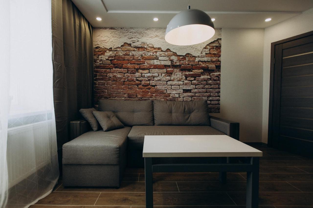 Luxury Apartments Neer Lavina ซูมี ภายนอก รูปภาพ