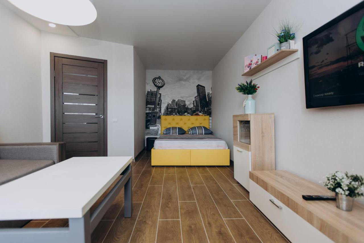 Luxury Apartments Neer Lavina ซูมี ภายนอก รูปภาพ
